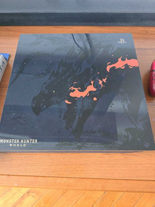 Playstation 4 Pro лимитирано издание