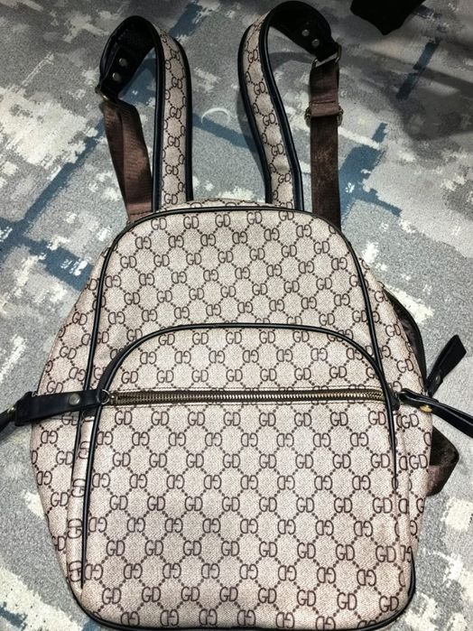 рюкзак Gucci для школы