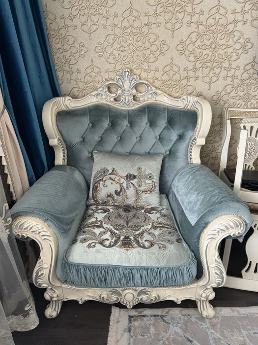 Диван королевский фараон