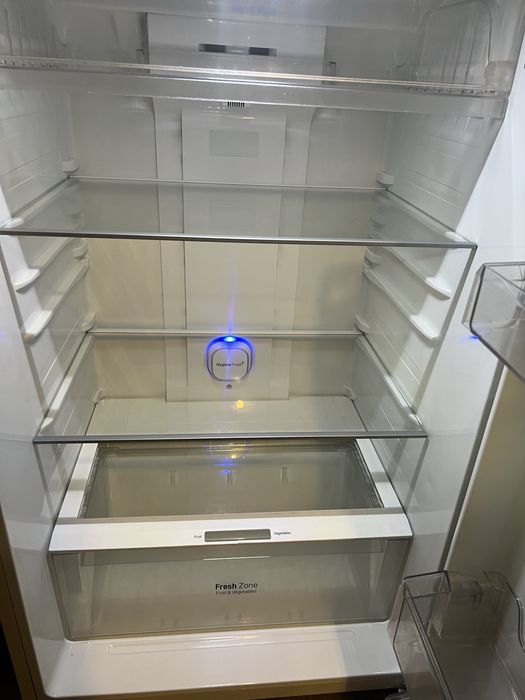 Холодильник LG GC-H502HEHZ