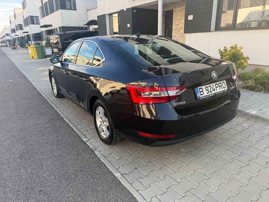 Skoda Superb Skoda Superb 2017 | 1.6 TDI (120 CP) factura | Întreținută | ITP