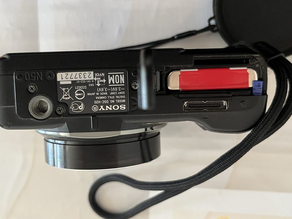 Продается Sony DSC-H20