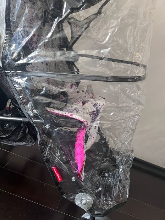 Детска Лятната количка Maclaren Volo- супер лека количка тип чадър