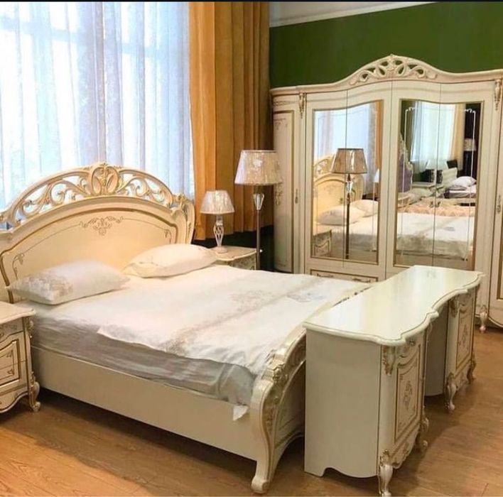 Гарнитур спальня