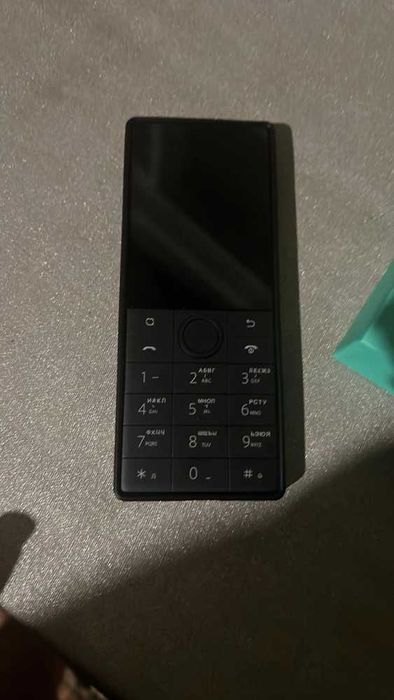 Xiaomi QIN F22 кнопочный на андроиде