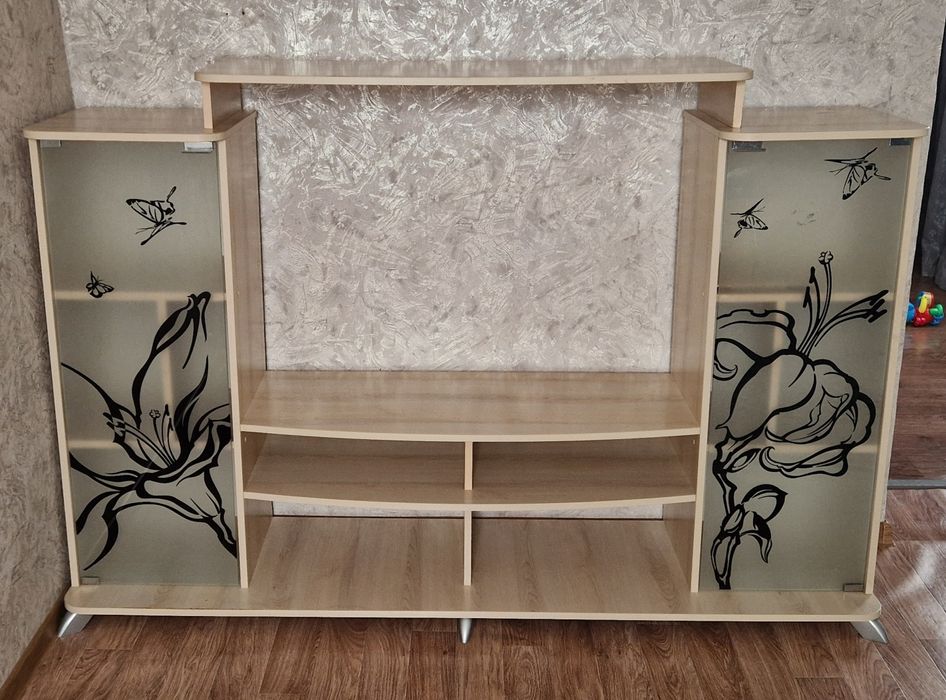 Тумба для телевизора