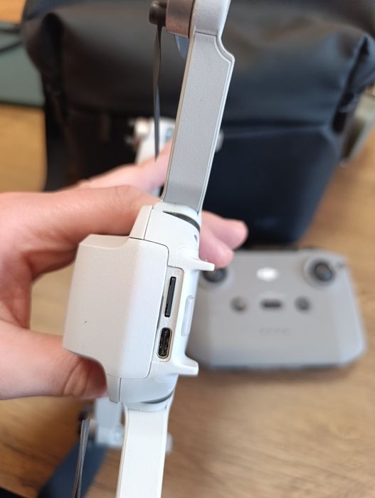 DJI дрон и екшън камера Neo action