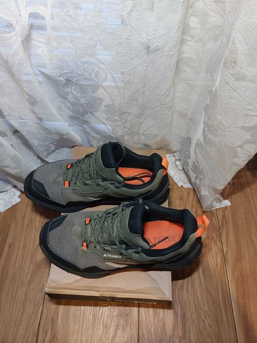 Adidas Terrex AX4