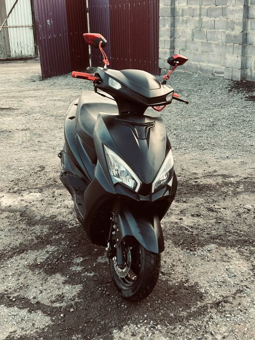 Мопед М8 про 1 поколени