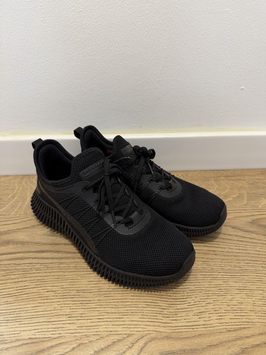 Adidași de damă/femei Skechers originali negri