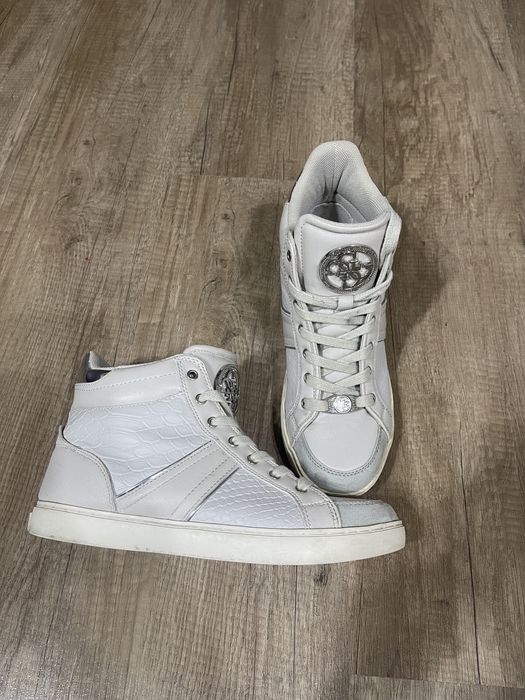 Sneakers GUESS nr 37