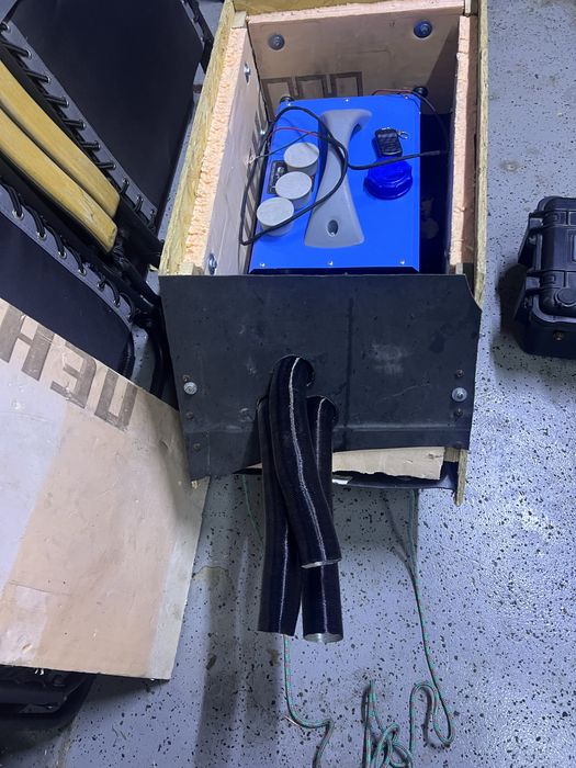 Поодам аккумулятор с автономкой