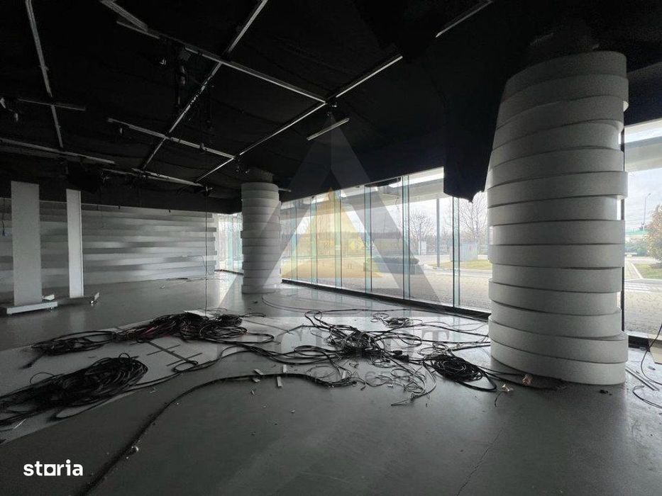 Showroom  588.35 Mp  | Cladire Birouri Baneasa  | Disponibil Imediat