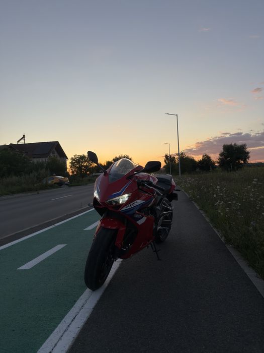 Vând Honda CBR 650 R A2