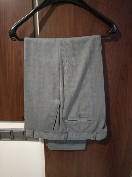 Costum pentru bărbați