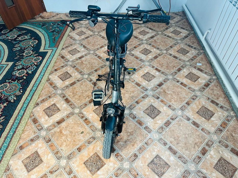 Скутер электронный продаётся