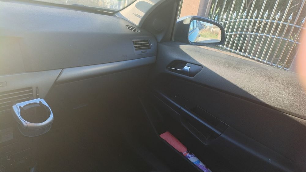 Opel Astra H de vânzare