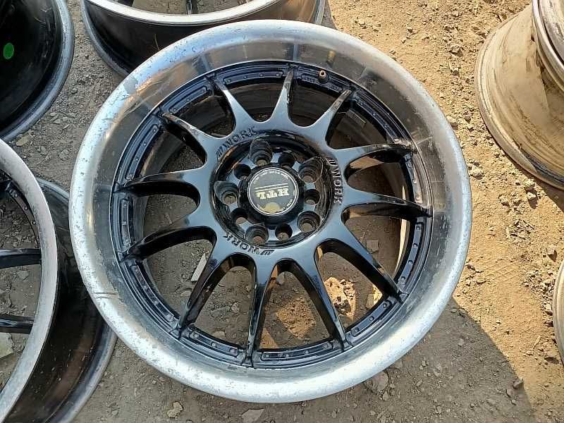 Продам оригинальные легкосплавные диски "WORK"