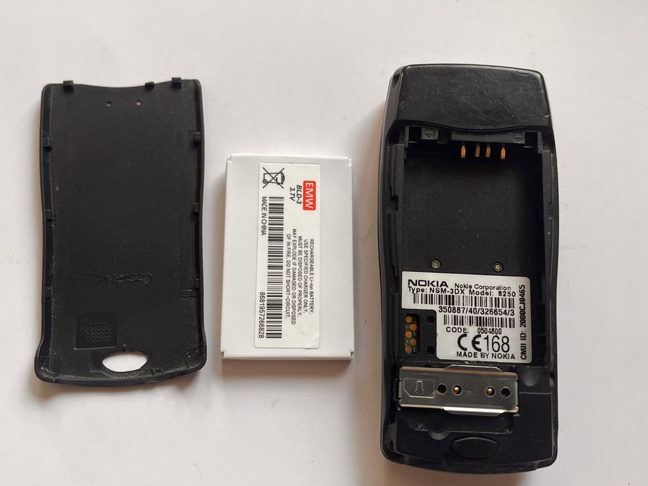Nokia 8250 / Нокиа 8250 Уникат!!