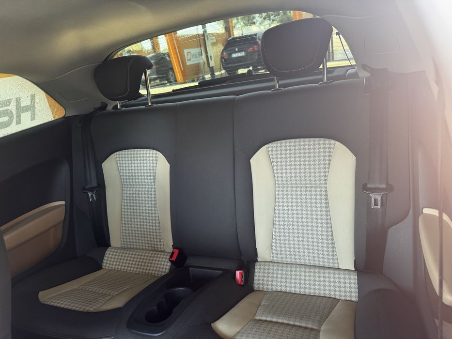 Audi A1 cu distributia schimbata acum 1 an jumate