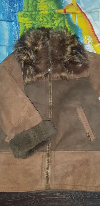 Продаю детскую дублёнку