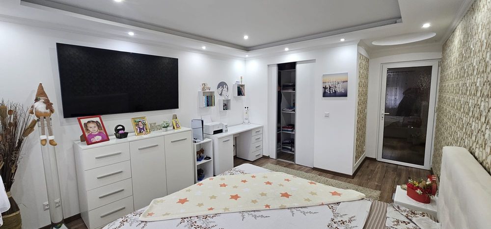 Vand Apartament cu 2 camere
