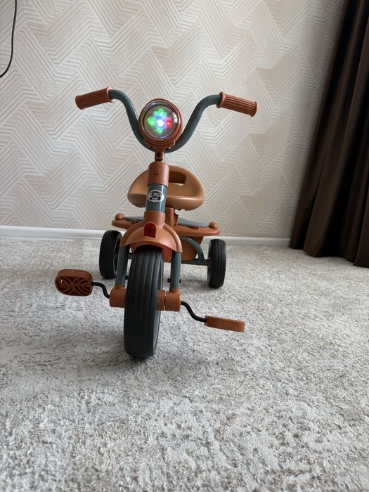 Продам трех колесный велосипед