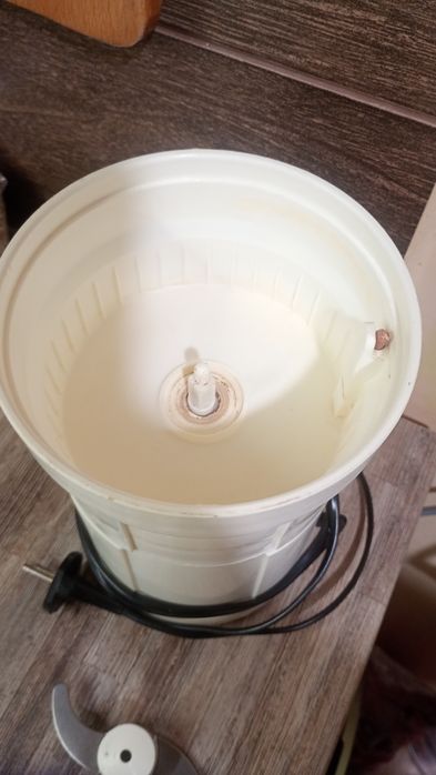 Електрическа месомелачка/кафемелачка от 80 те  години