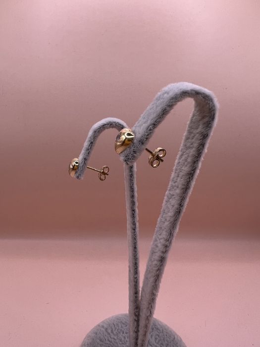 Продам золотые серьги .