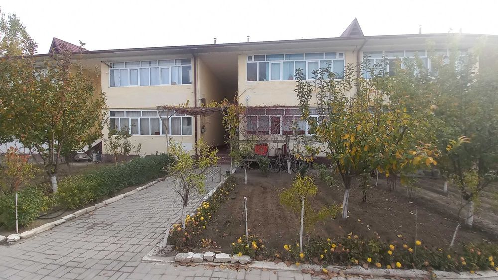 Ko`p qavatli uydagi xonadon