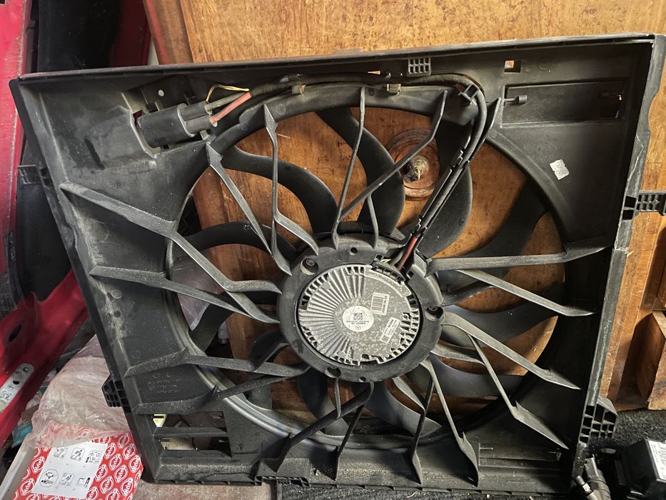 Прека за Mercedes X166 W166 Gle350 Gl450 Gl350 oem