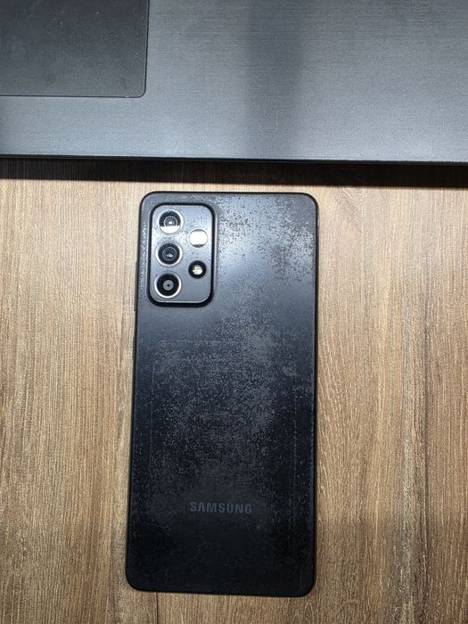 Samsung a52s в хорошем состоянии