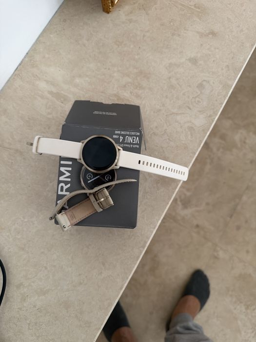 Vand smartwatch garmin venu 4