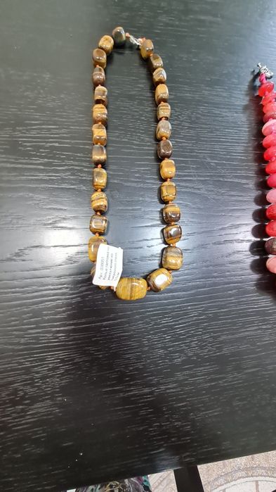 Колье из натуральных камней