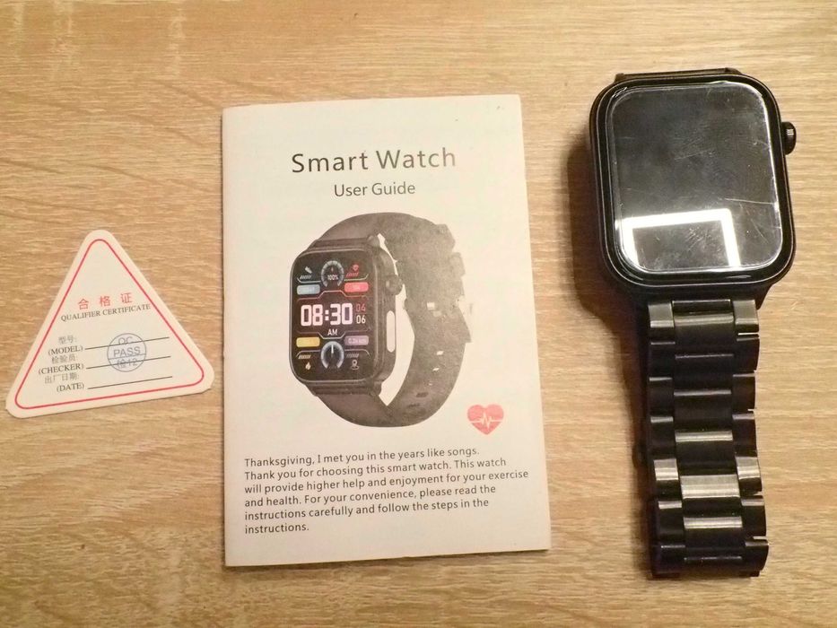 Ceas smartwatch cu functii  de monitorizare medicala: EKG; glucoza; oxigen; puls; tensiune; etc.