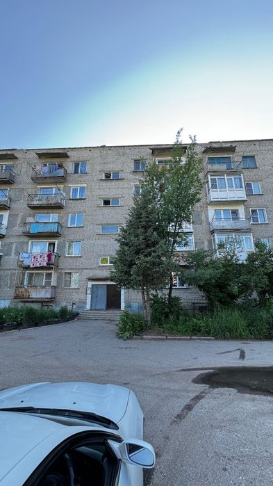 Продам 2х ком кв.7район Абая71/1