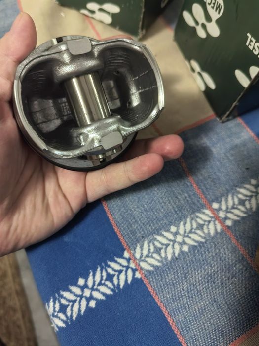 Set 3 Pistoane MEC DIESEL Ford B-Max 1.0 EcoBoost – noi, 300 euro