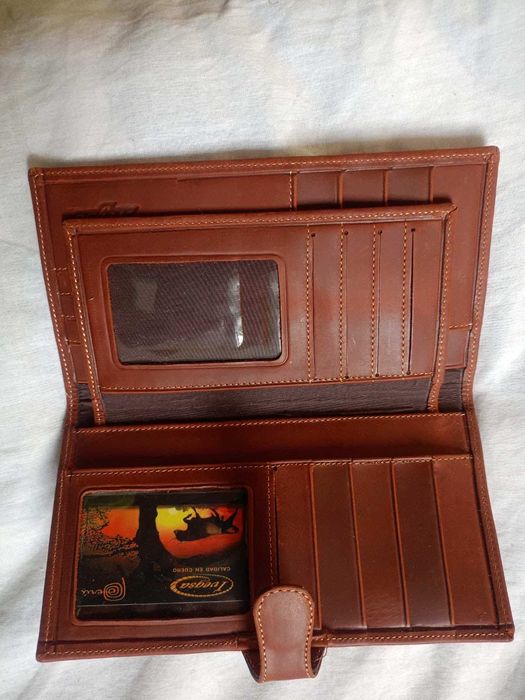 Портфейл от естествена кожа, от Перу