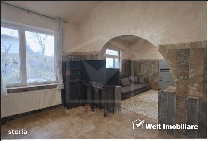 Vanzare casa –  zona semicentrala