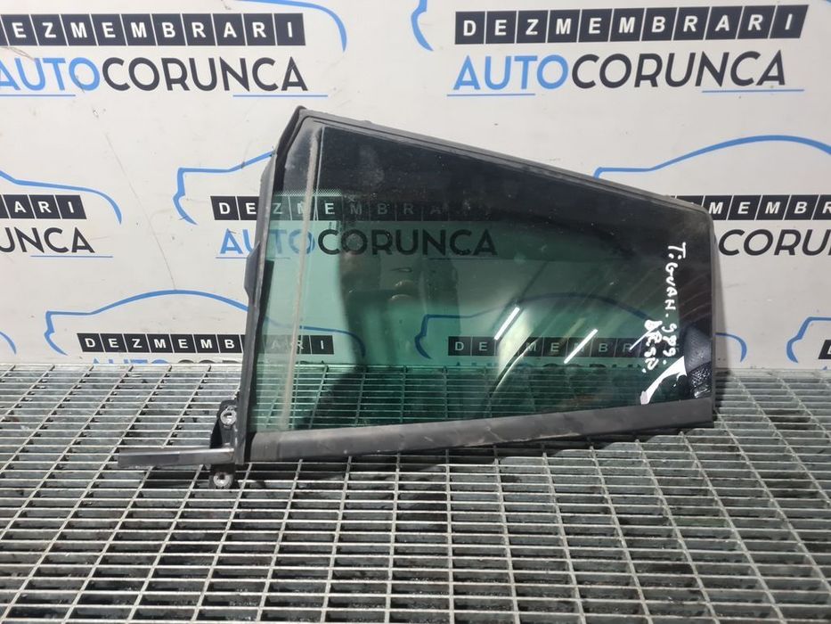 Geam fix usa dreapta spate Volkswagen Tiguan 5N 2007 - 2011 SUV 4 Usi (989)