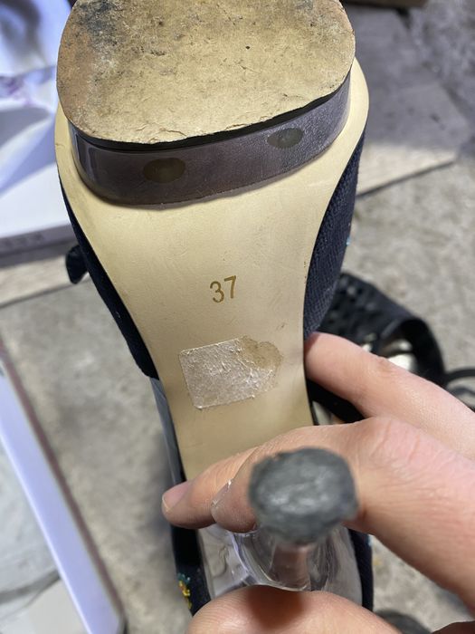 Обувь на каблуке