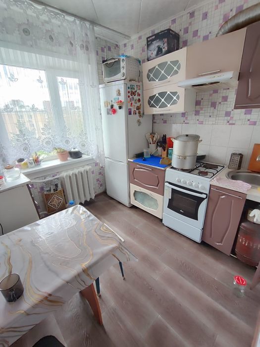 Продам 1 х комн . 2 -36, 5 этаж.