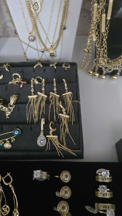 Имитации на злато