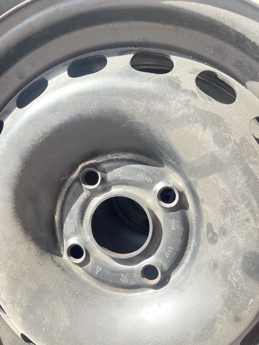 R15 диски сатылады срочна