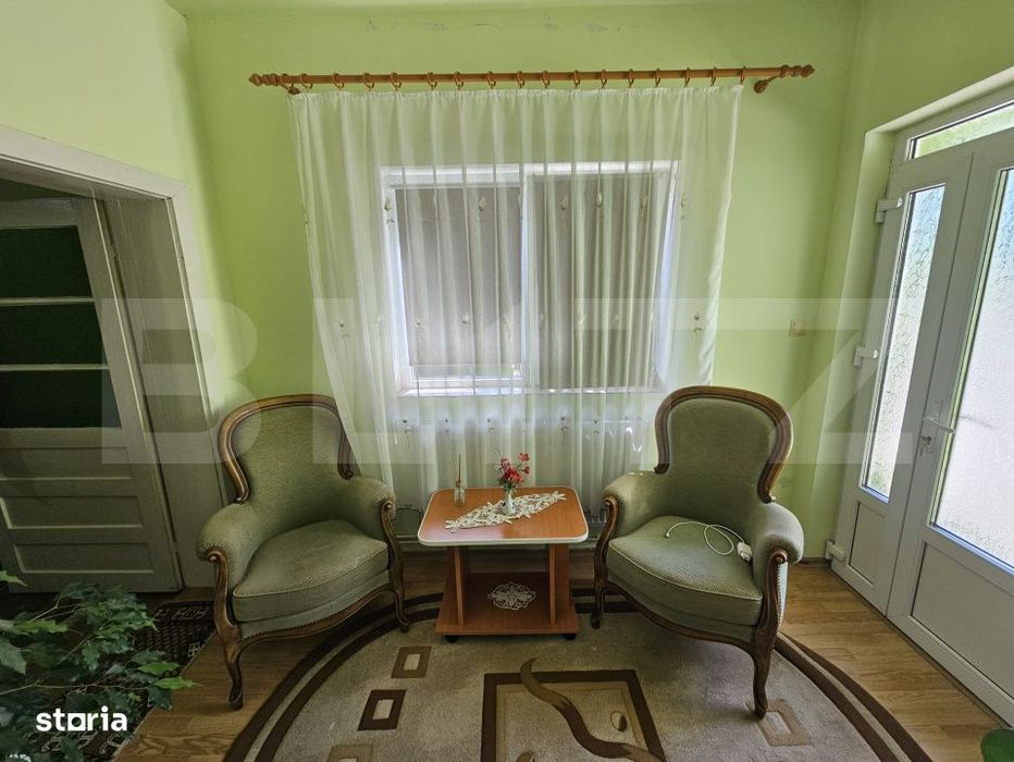 Casa renovata, 4.237mp teren intravilan, Dublu front stradal, Razboien
