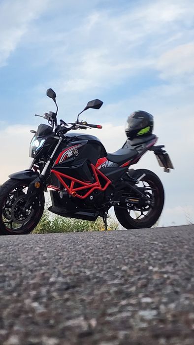 Street bike nooma 400