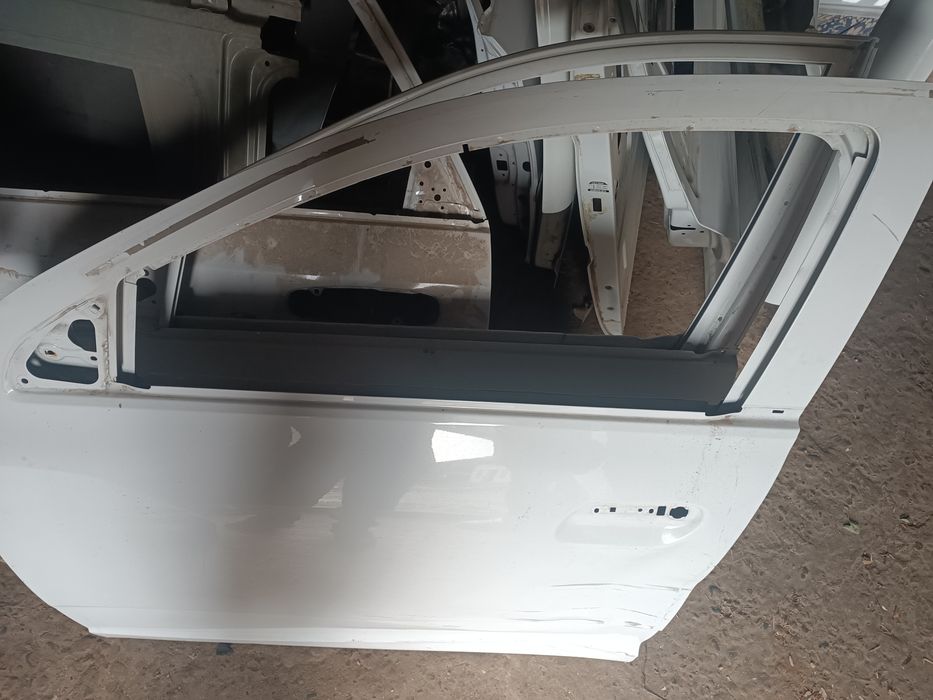 Koblt eshik radnoy kraska toza