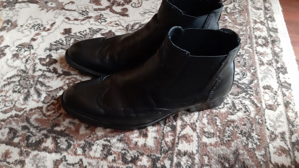 Ghete piele măsură 44