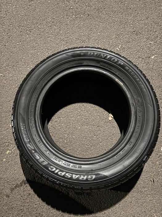 Шина R15 фирмы DUNLOP