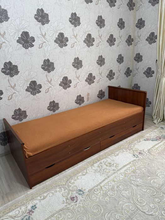 Срочно кровать сатылады